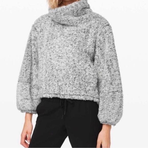 Lululemon Restore Heathered‎ White L/XL Sherpa Pullover Gently Worn
